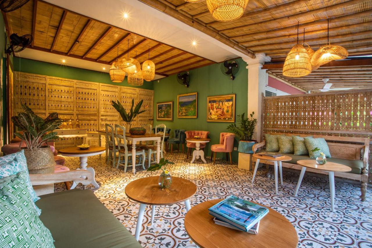 Pinkprivate - For Cool Adults Only Bed & Breakfast Sanur