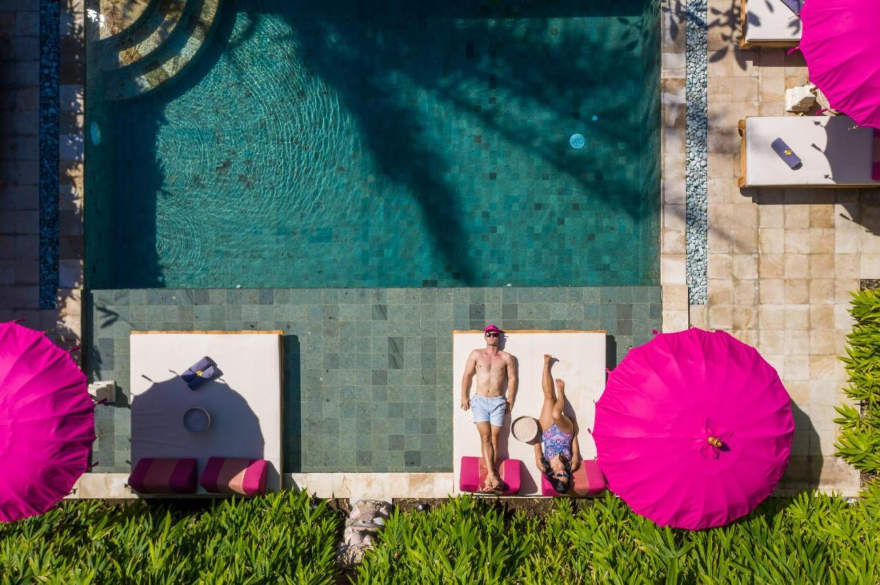 Pinkprivate - For Cool Adults Only Bed & Breakfast *