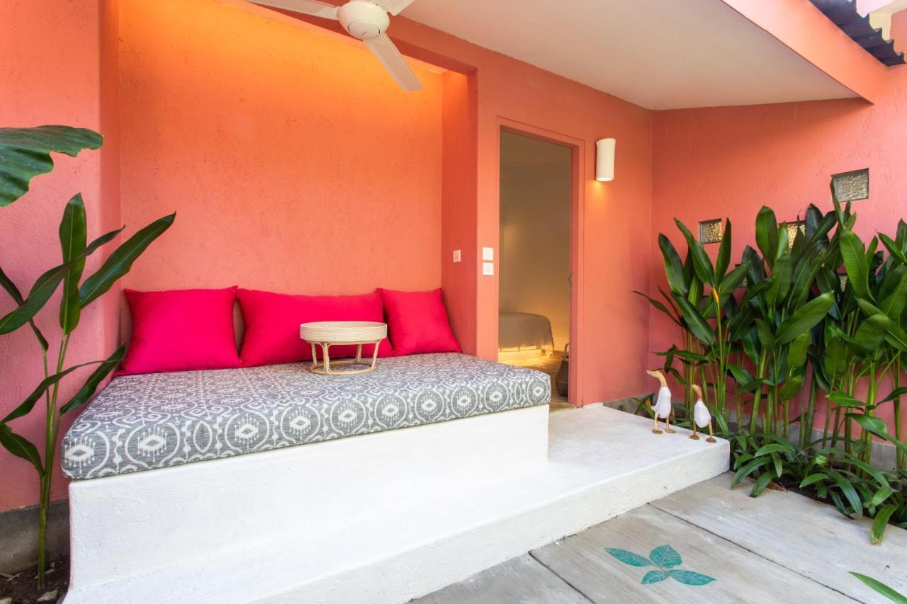 Bed & Breakfast Pinkprivate - For Cool Adults Only