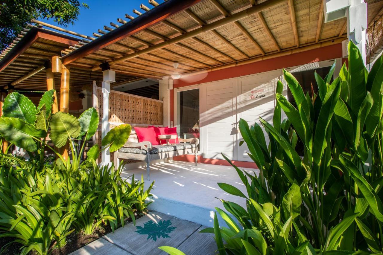 Pinkprivate - For Cool Adults Only Bed & Breakfast Sanur